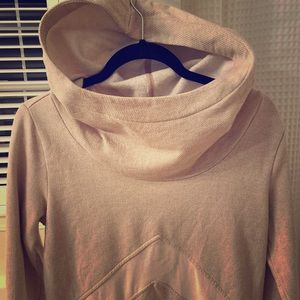 Lole sweater size small